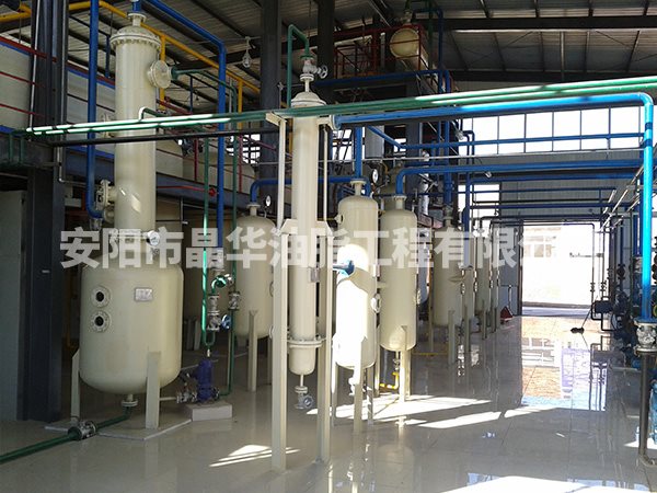 亚临界萃取设备选型及维护要点