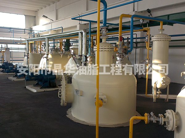 亚临界低温萃取设备在各领域中的应用优势